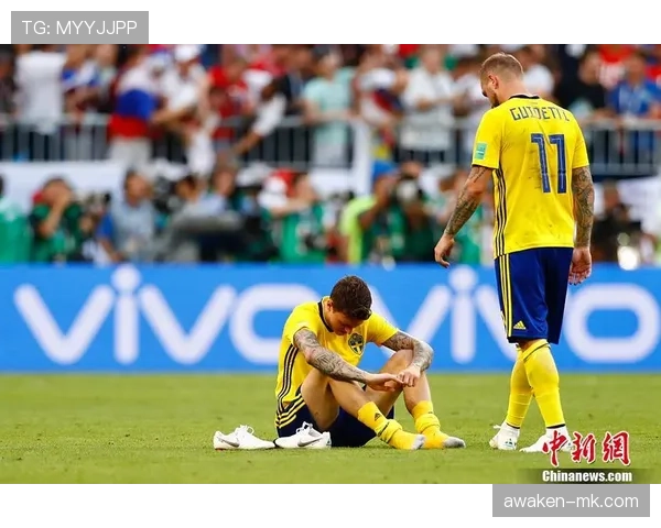 马奎尔头球建功助球队力克强敌,稳健表现成取胜关键 马奎尔头球建功助球队力克强敌,稳健表现成取胜关键