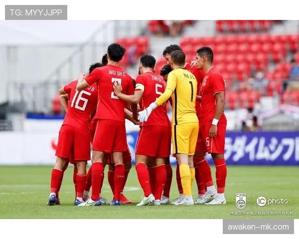 东亚杯香港队表现稳健,防守组织与反击效率成关键 东亚杯香港队表现稳健,防守组织与反击效率成关键